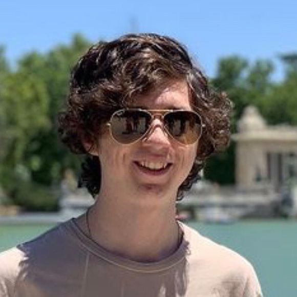 Meet your Posher, Tristan - Picture 1 of 1